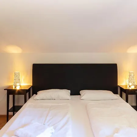 Haus Jan Mit Sauna, Grill Und Garten بيت للعطل *